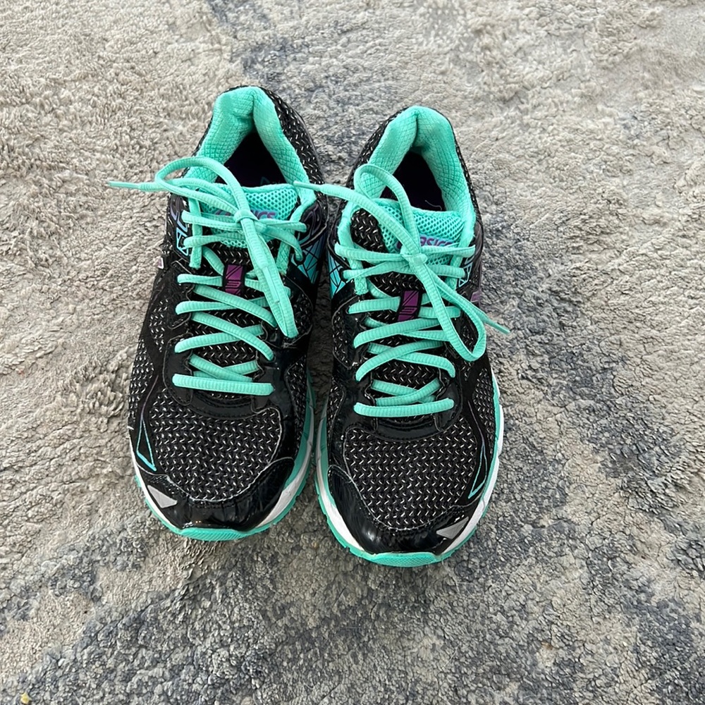 ASICS GT-2000 womens